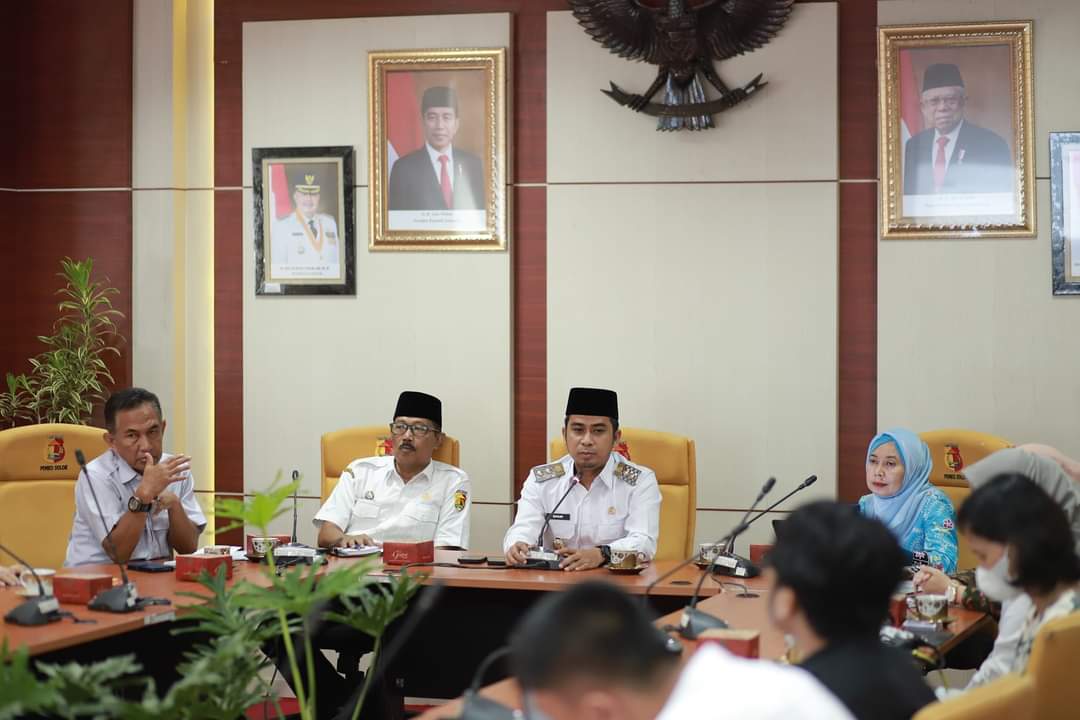 Kedatangan Tim BPK-RI Perwakilan Sumbar  diketuai Meli Anggeraini  diterima Wakil Wali Kota Solok Ramadhani Kirana Putra, Rabu (24/1/2024) 